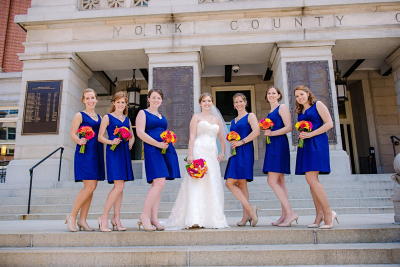 JandDstudio-wedding-photogrphy-old-york-county-courthouse-bridesmaids-outdoor