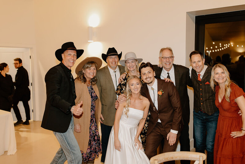 jami-oliver-wedding-preview-taylorraephotofilm-177