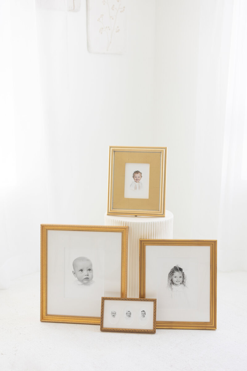 Capture your family’s precious moments with the best family photographer in Maple Grove. Specializing in natural, candid, and timeless family portraits.