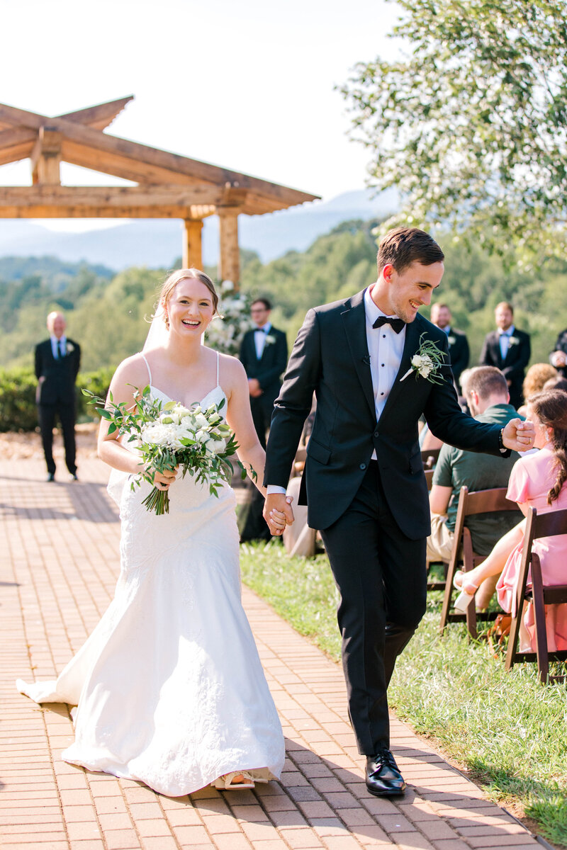 Glass Hill Venue Wedding Photographer