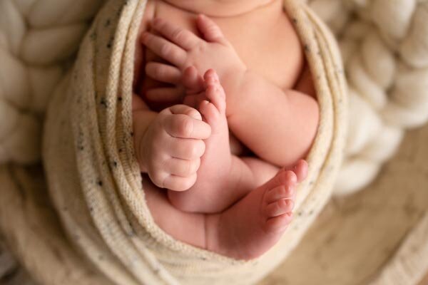 Green Lake Wisconsin Newborn Photo session baby fingers and toes in studio | Glory Be Photography by Tara Bos