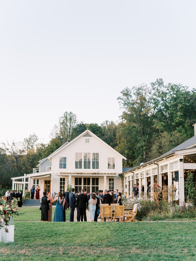 Jess&Christian_PippinHillWedding_SneakPeek-95