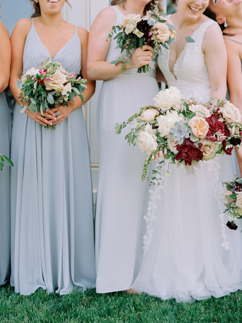 Bridal Bouquets with Grey Bridesmaid Dresses