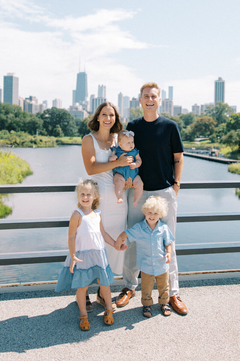 ian-rempel-photography-rempel-family-photos-2023-lincoln-park-2