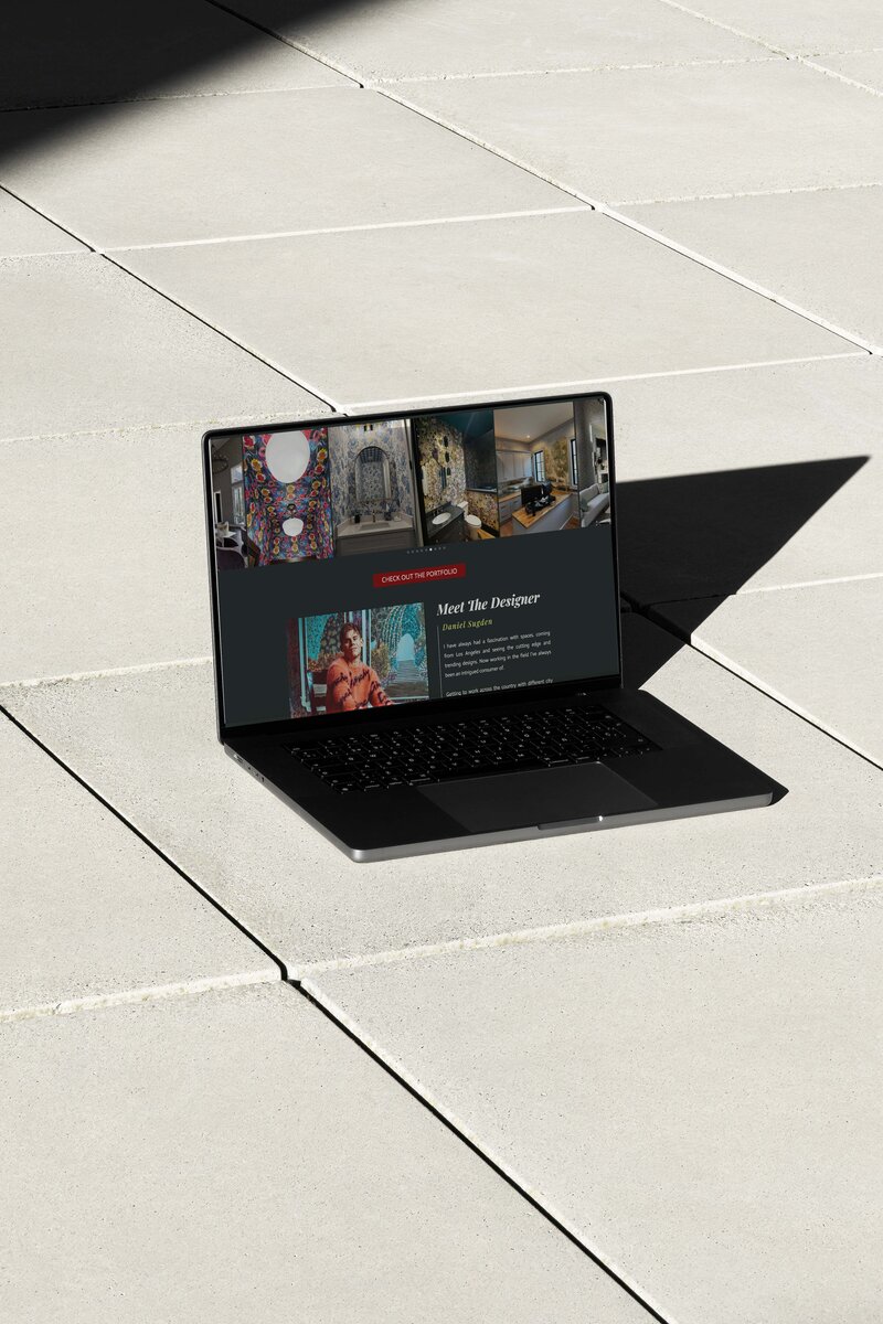 HandyDan Mockup 2 Laptop