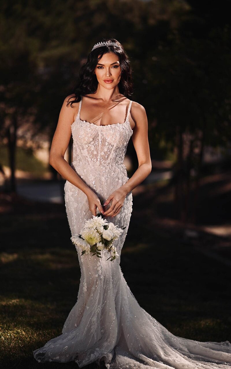 Nunziata Bridal Boutique - Sarnia, Ontario - Martina Liana 1510-4