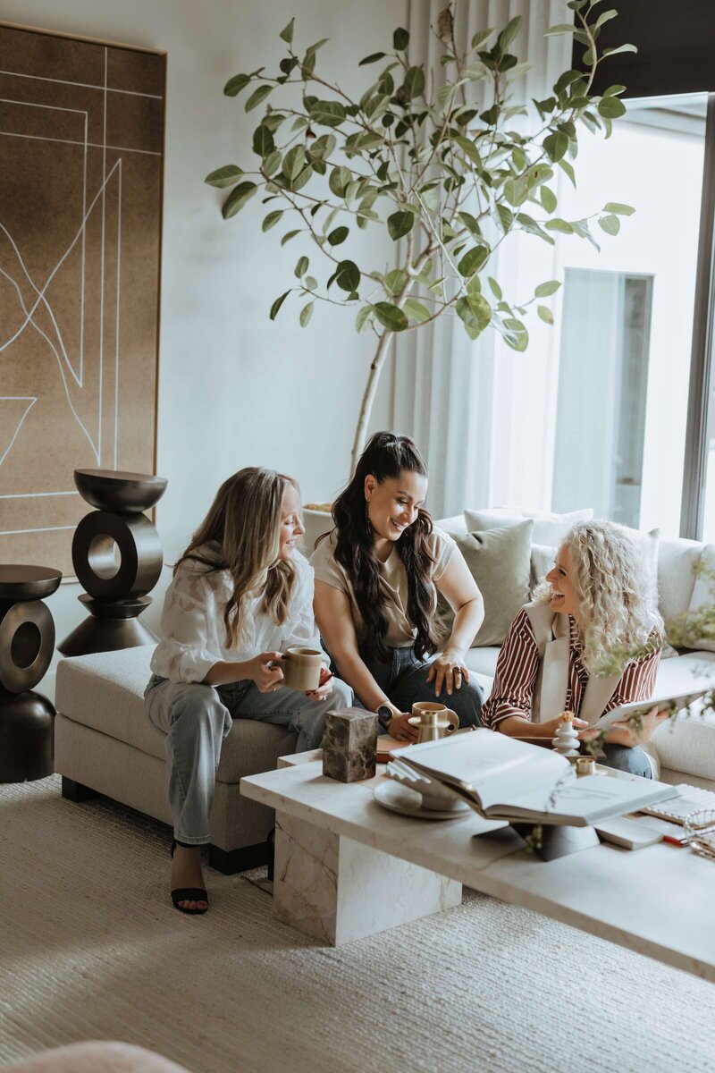 Award-winning Calgary interior designers known for elevated, timeless interiors and thoughtfully curated spaces.