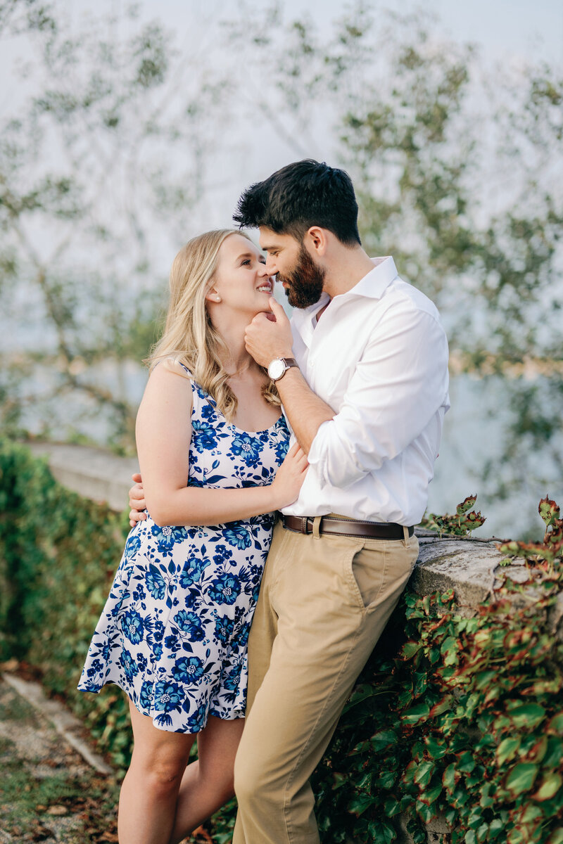 newport_ri_engagement_session_sarah&christian-5506