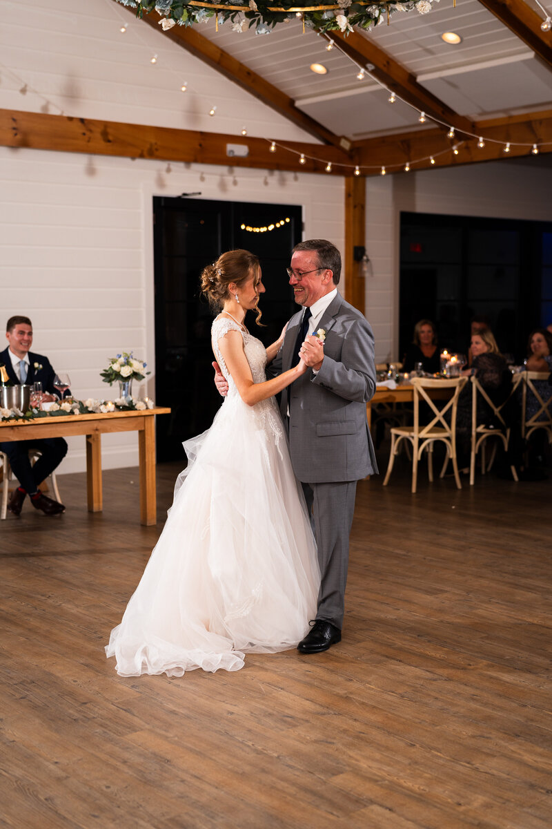 bloom-meadows-berkshire-wedding-photography-78