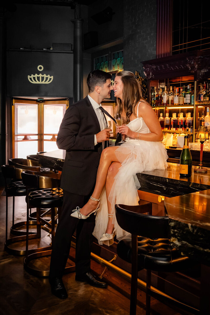 chicago-speakeasy-engagement-shoot (9)