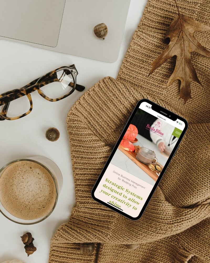 custom Showit website design for Boda Bliss, an Online business manager