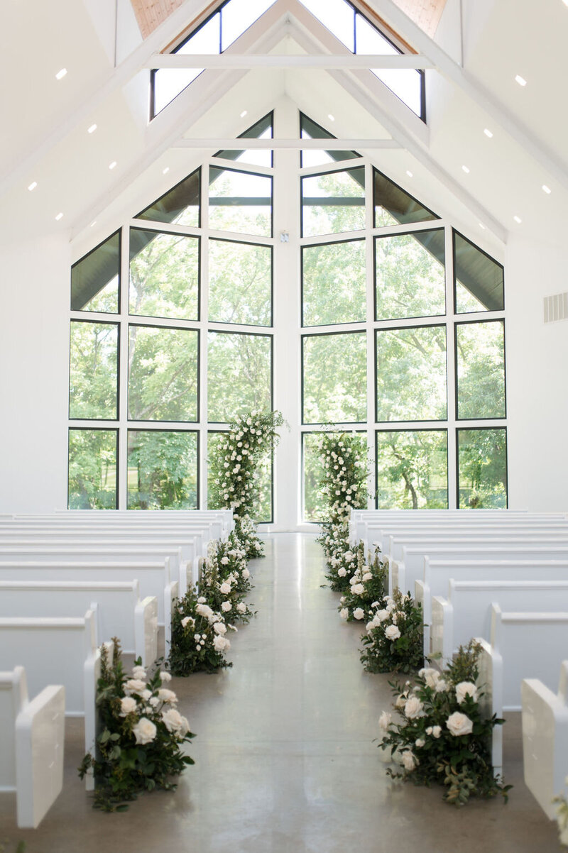 Wedding floral arch luxurious