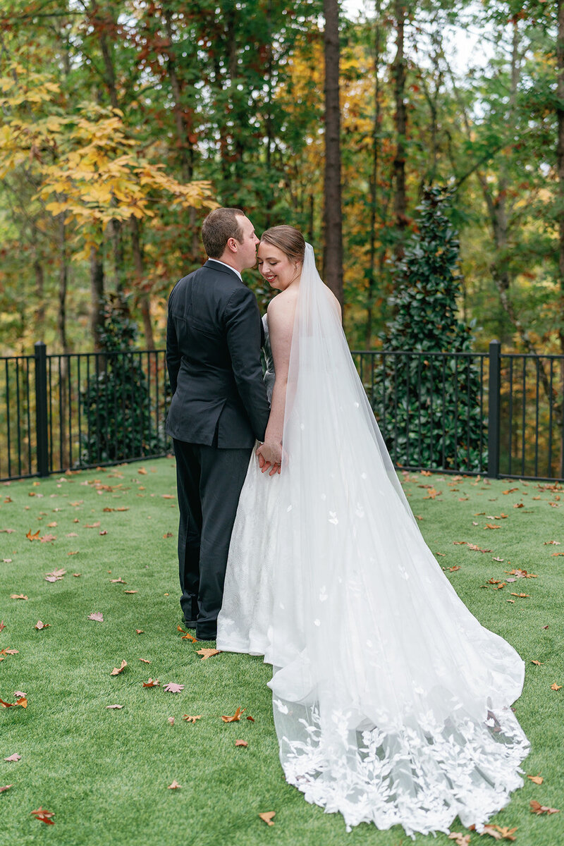 Bride and groom pictures at Nichols Heir in Sevierville, TN