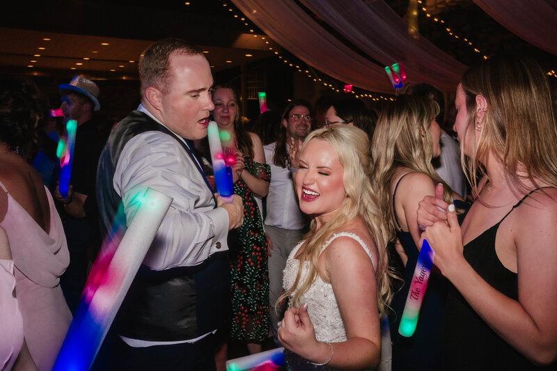 83-A&J - Wedding - Castle Farms - Michigan Wedding Photographer