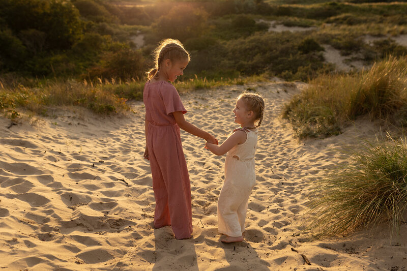 Fotoshoot met gezin aan het strand