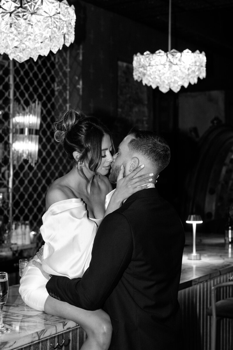 Philly-Bar-Engagement-Philadelphia-Wedding-Photographer-Kristy-Hoadley-Weddings-Grace-and-Anthony-62