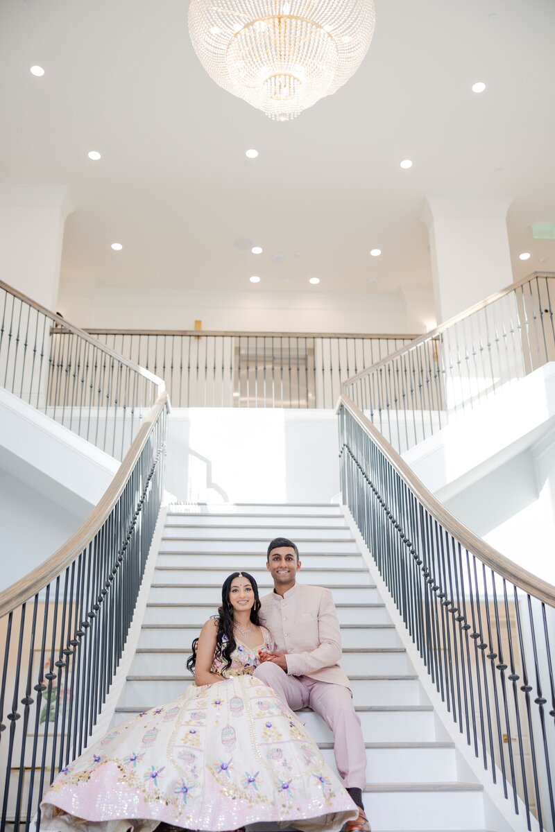 indoor-couple-photoshoot