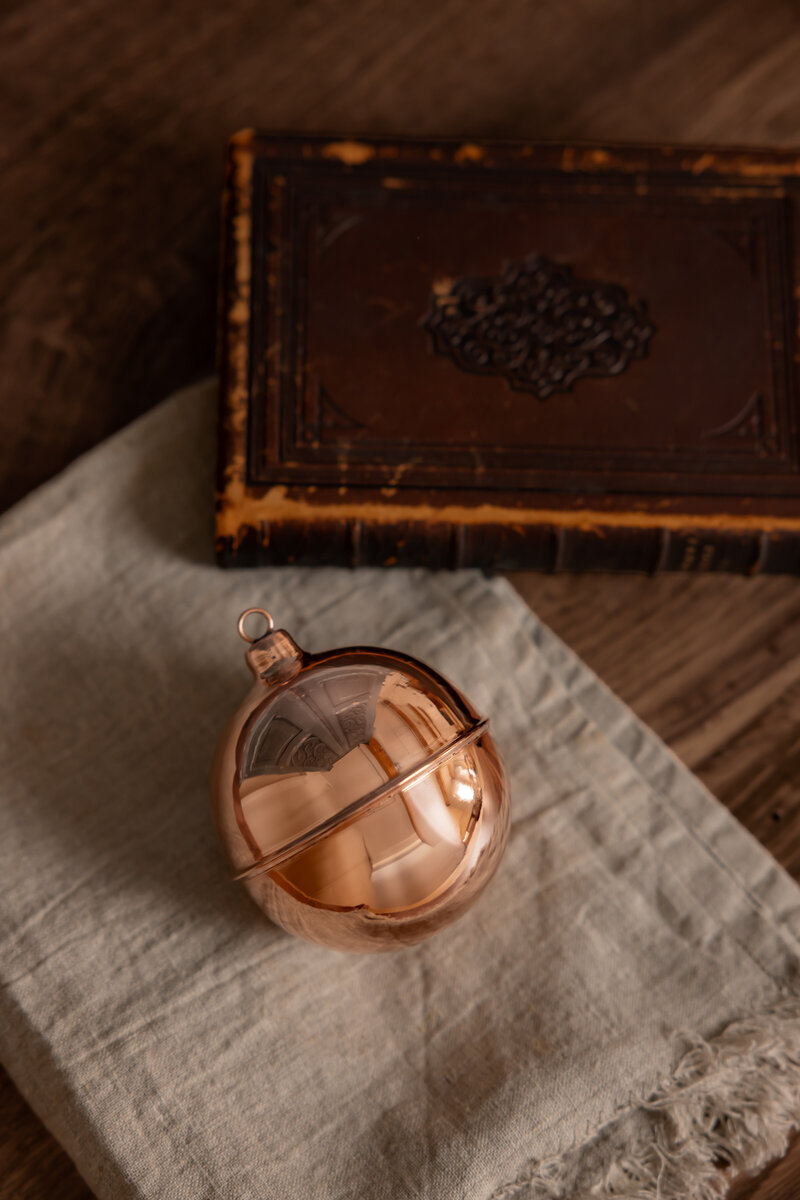 Coppermill Kitchen Ball Ornaments 2