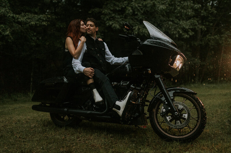 31_Eagle_River_Wisconsin_Lake_Cabin_Rainy_Engagement_Photos_Motorcycles_Harley_Davidson_James_ Stokes_Photograhy_WI.24