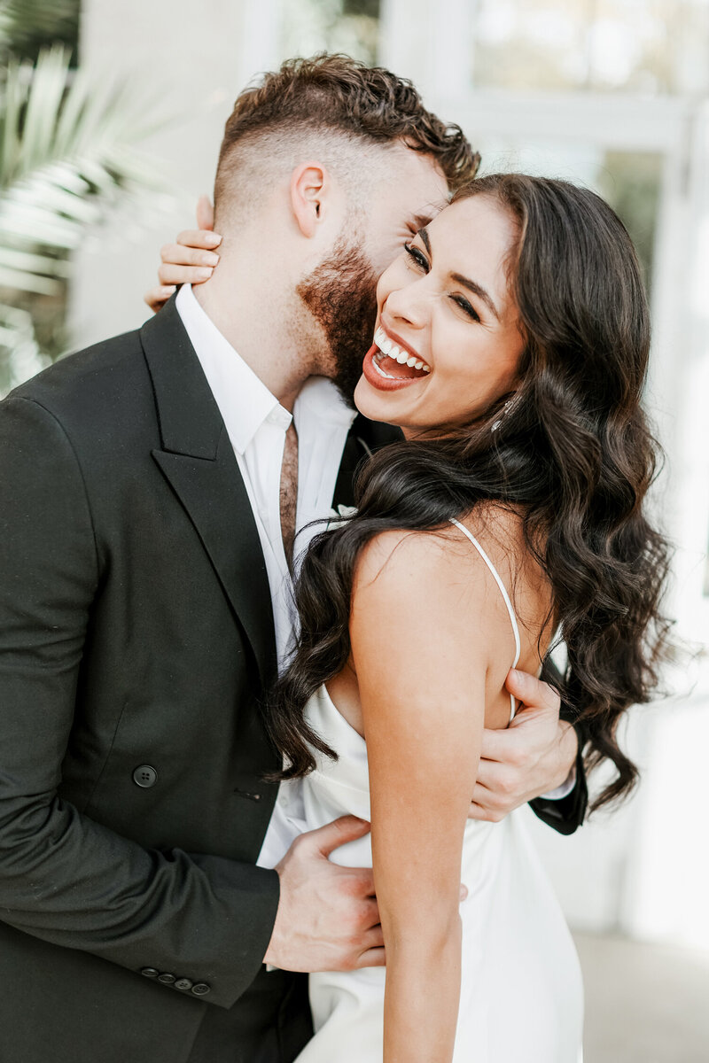 Syon-Park-wedding-venue-bride-and-groom-photos
