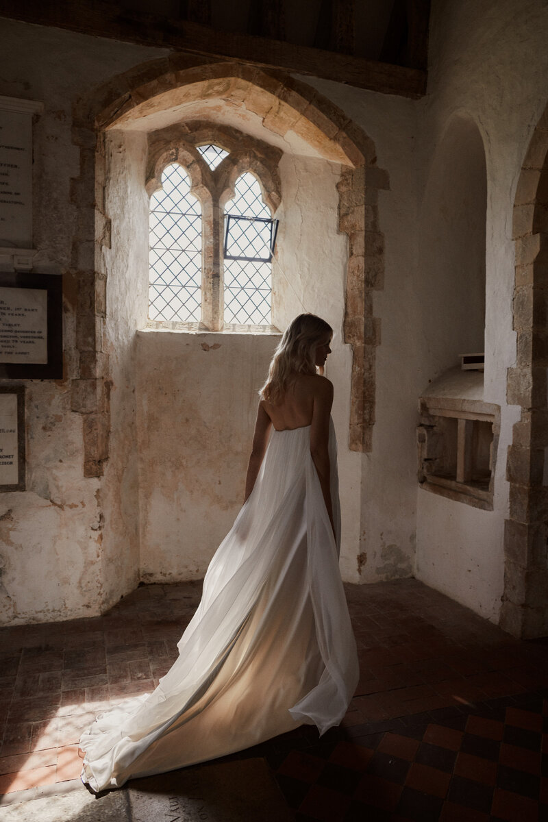Destin Silk Wedding Gown With Chapel Train (24)