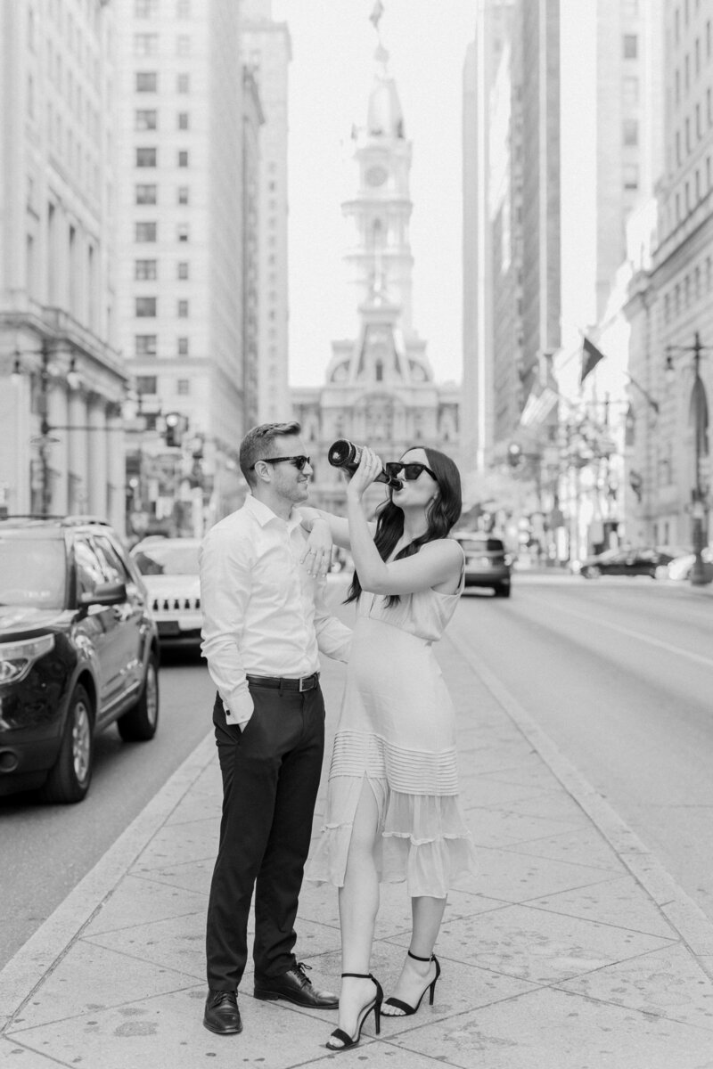 always-avery-photography-philadelphia-engagement-session-merchants-exchange-philadelphia-city-hall-engagement-10