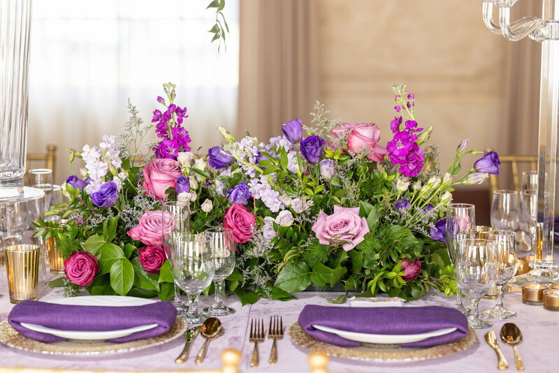 Lush, vibrant wedding tables