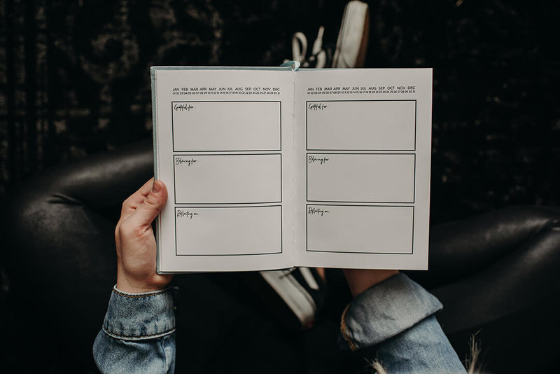 MariZieglerPhoto.Colorado.RadiantShop.KelseyChapman-111