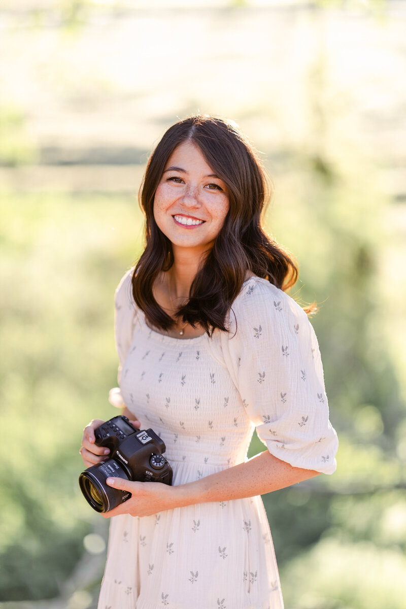 Elle_Headshot-3