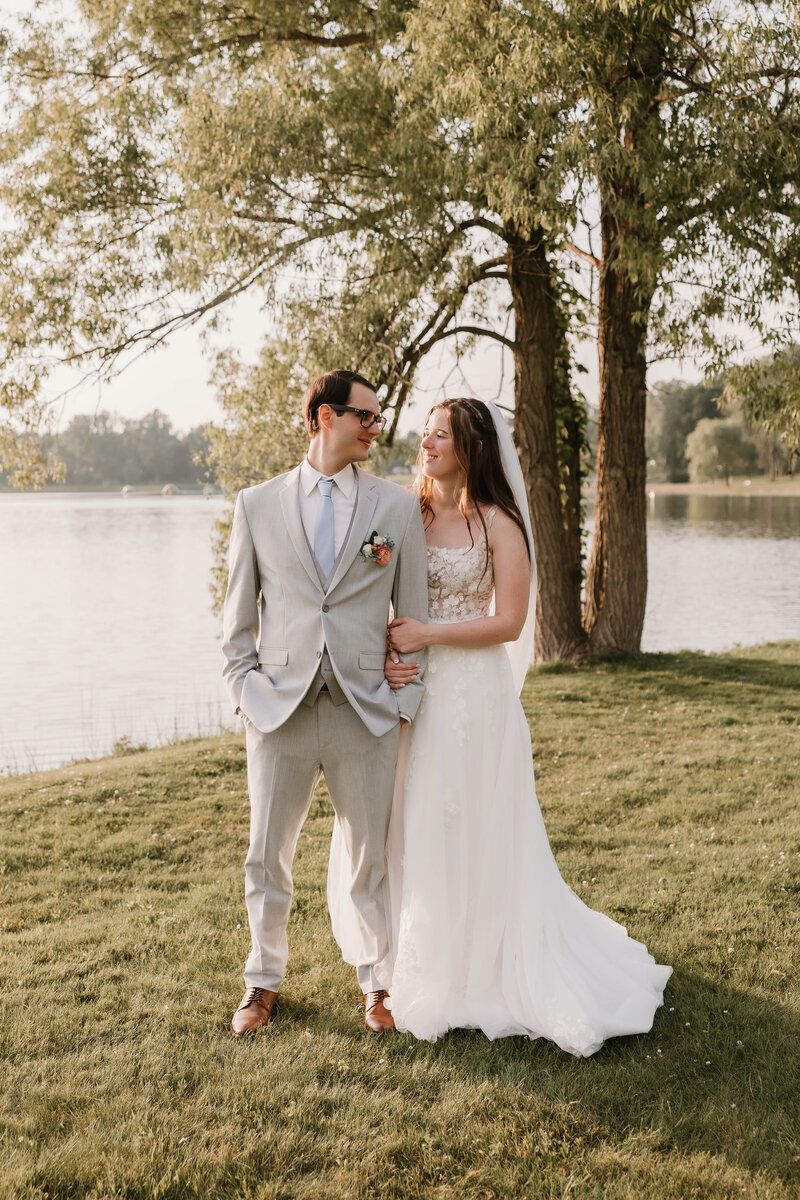 62-Makayla and Phillip - Wedding - Ann Arbor Michigan Photographer - Waldenwoods Howell