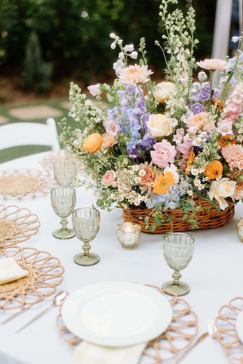 Floral centerpiece
