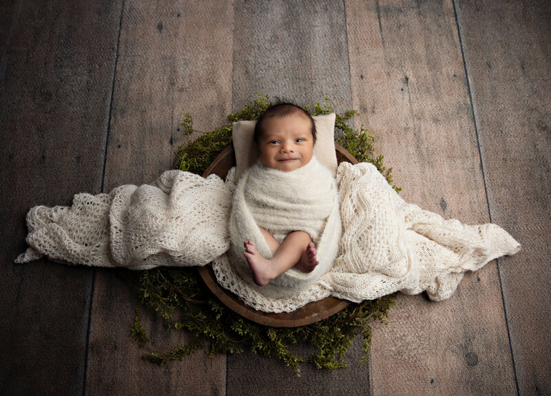 newbornbabyboynewfamilynewbabybestphotographertudiofamilybirthdaynewbornboyamilynewborngirlfirstbirthdayportraiturephotographystudioportraitsnewborngirlboyfamilyEvaMaganaPhotographychildphotographer (26 of 41)