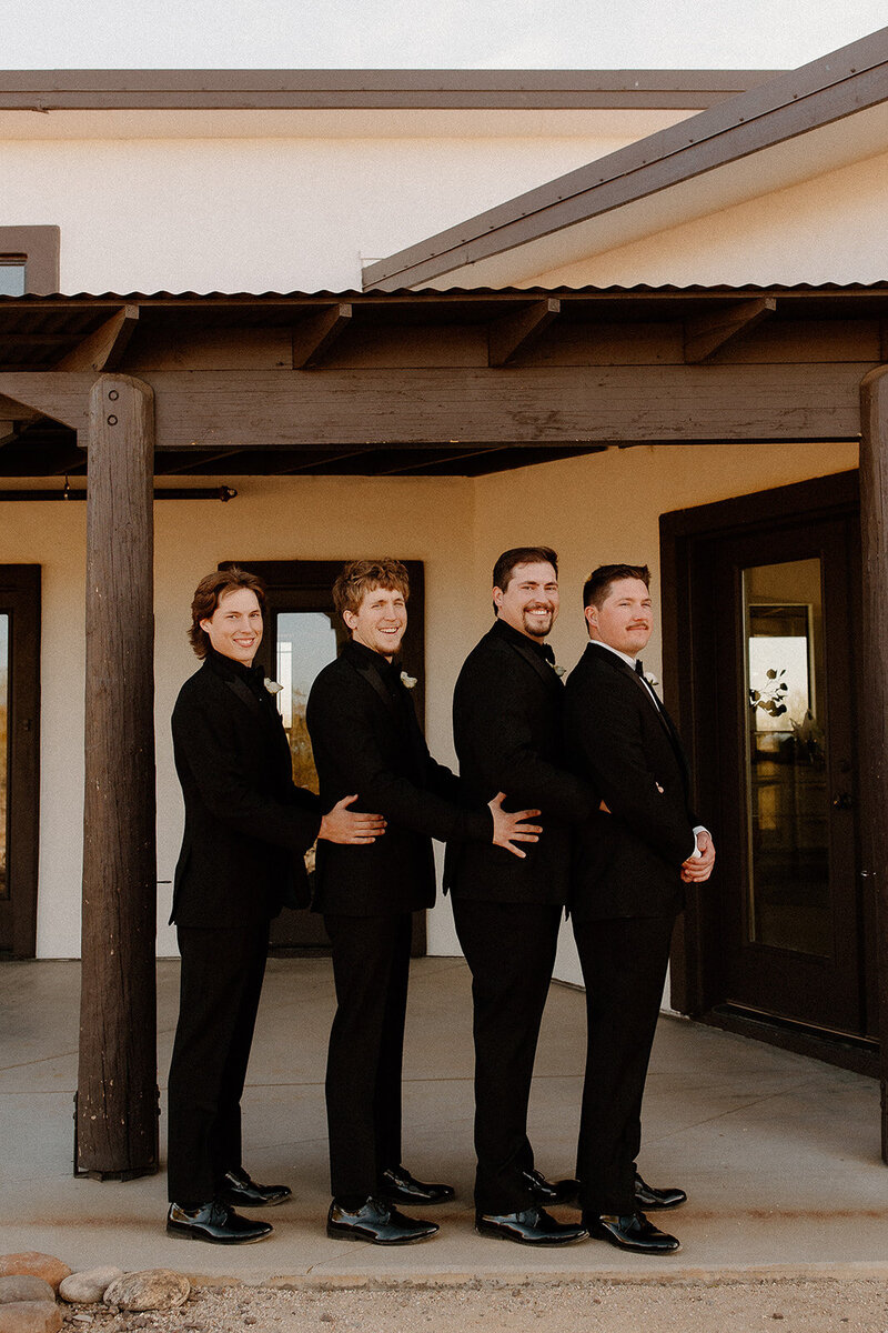 kelsey-kohl-wedding-preview-taylorraephotofilm-73