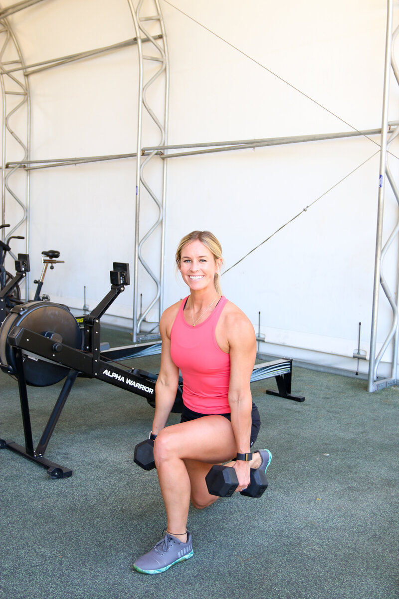 Brianne-Fitness Coach-Squat-31 ThirtyCoaching