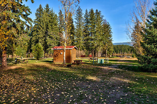 Dutch-Lake-RV-and-Motorhome-Shade-Spots