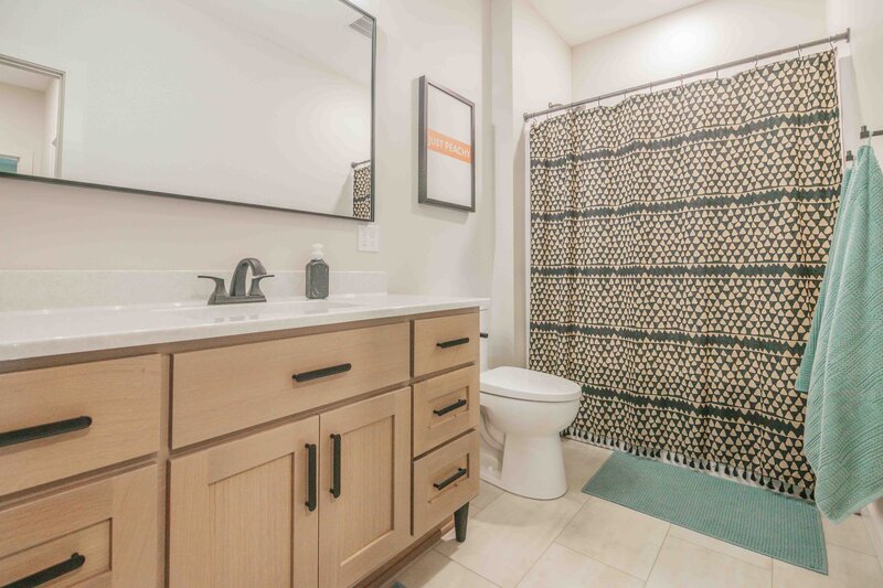 golden buffalo bathroom design