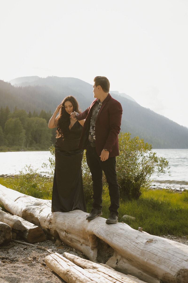 Cascade Mountain Engagement Photographer - -01