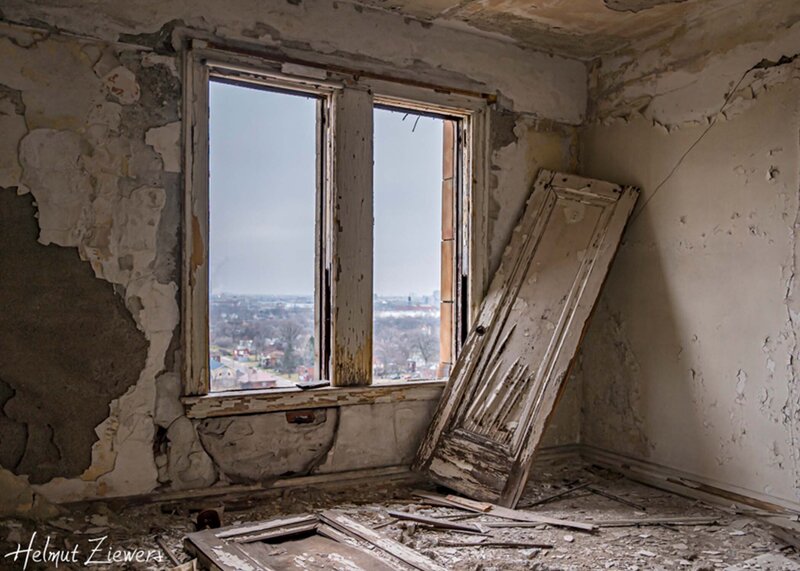 Lee Plaza Upper Floors_5