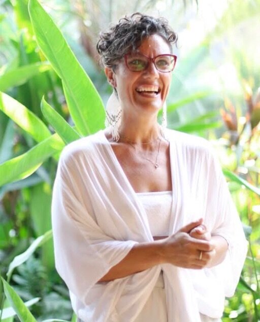 Demelza Danquist, a compassionate hypnotherapist and transformational mentor, guiding clients toward inner peace, confidence, and self-love through retreats and 1-on-1 sessions, both online and in person.