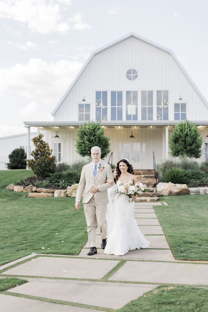 Kortney-Boyett-The-Nest-At-Ruth-Farms-Ponder-Fort Worth-Wedding-Photographer-Videographer-Brunch-Fine-Art-Wedding057