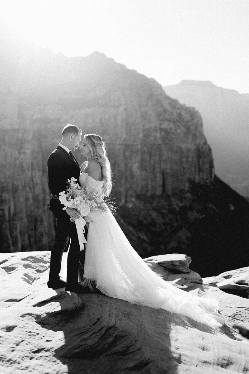 Zion-Elopement_Beccaphoto-12