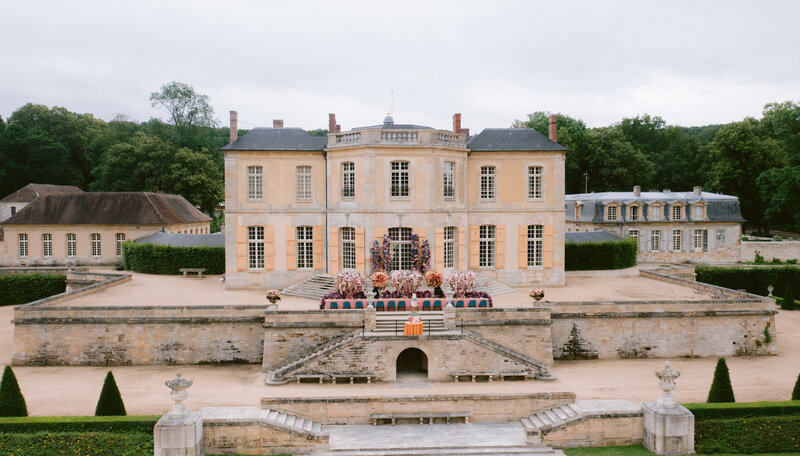 Mariage luxe Paris Castle Chateau de Villette wedding planner
