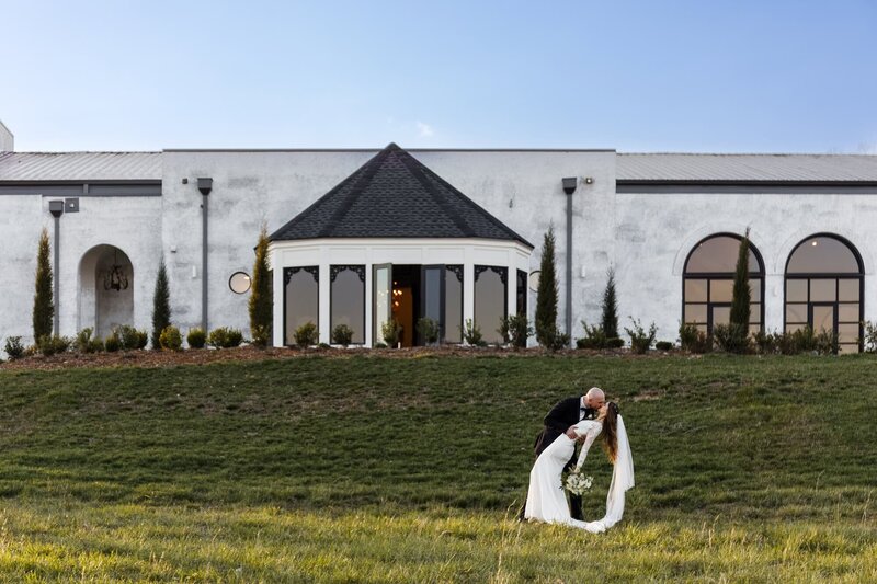 09_The-Woodlands-Howe-Farms-Tennessee_Couples-Photos