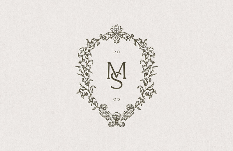 Monogram-Crest