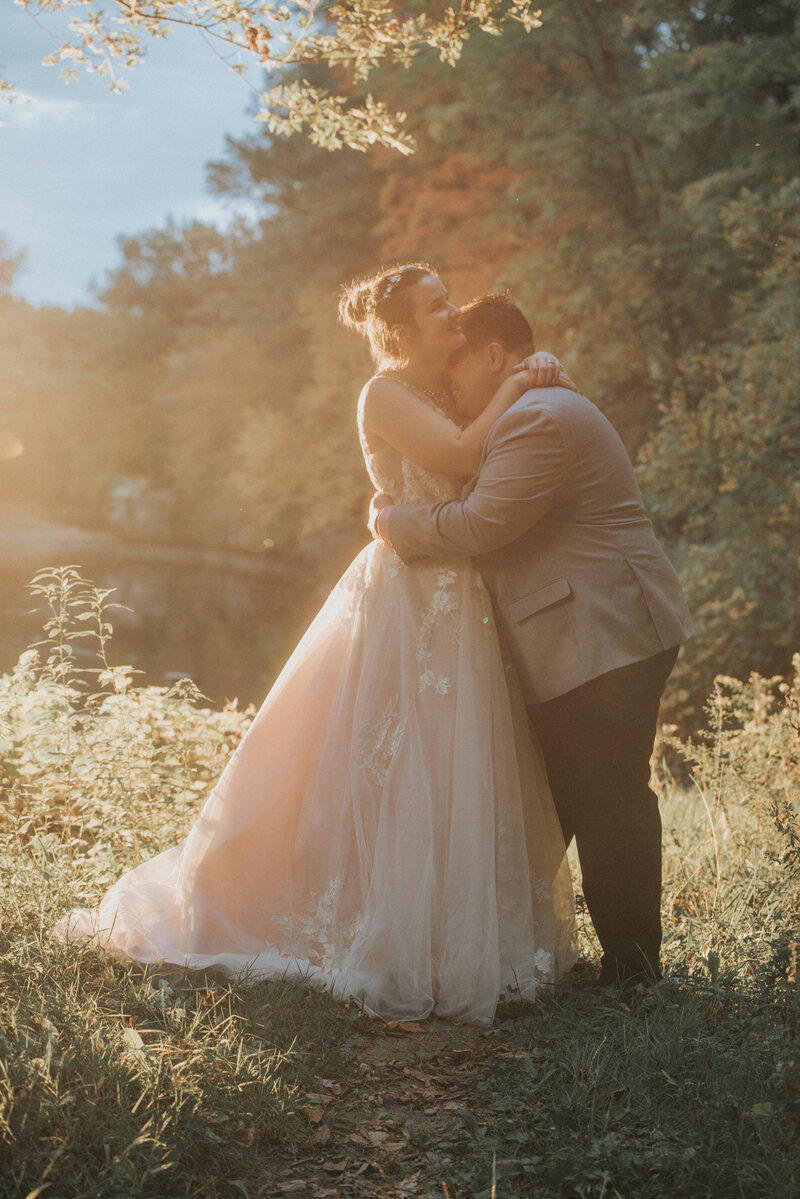 Fall Wedding | Fall leaves | Bride | Family Photographer | Cedar Rapids | Iowa Photographer | Iowa Falls| Playlife-59