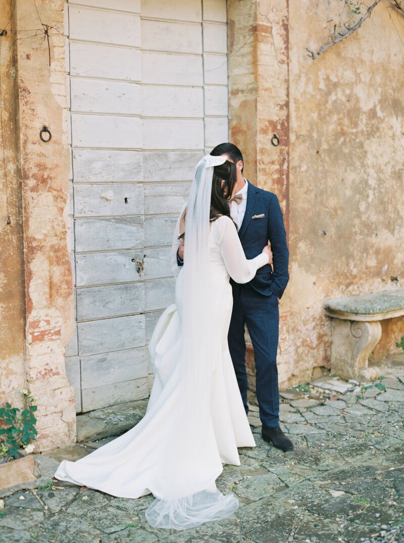 Sheri McMahon - Villa Catignano Tuscany Siena Italy by Fine Art Film Destination Wedding Photographer Sheri McMahon-59
