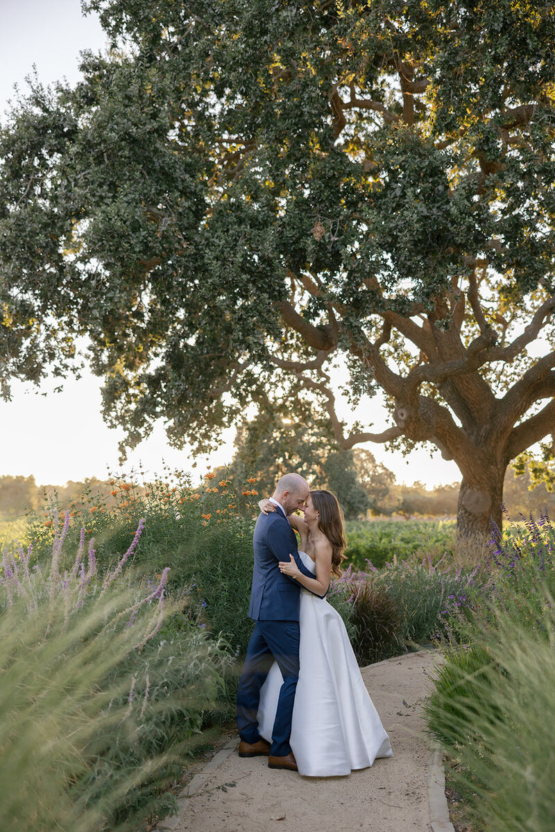 Malaya Images - 080925 Vanessa and Adam - Sneak Peek (61 of 85)_websize