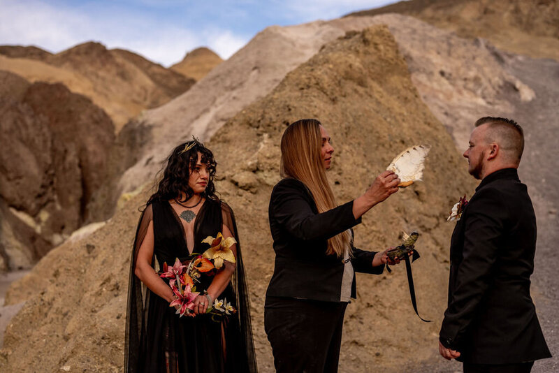 2202252.26.22DeathValleyVowRenewalJr&Mariah_www.photographybyterri.com0174