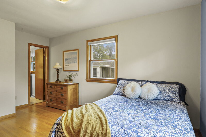 22-web-or-mls-500-crestview-dr