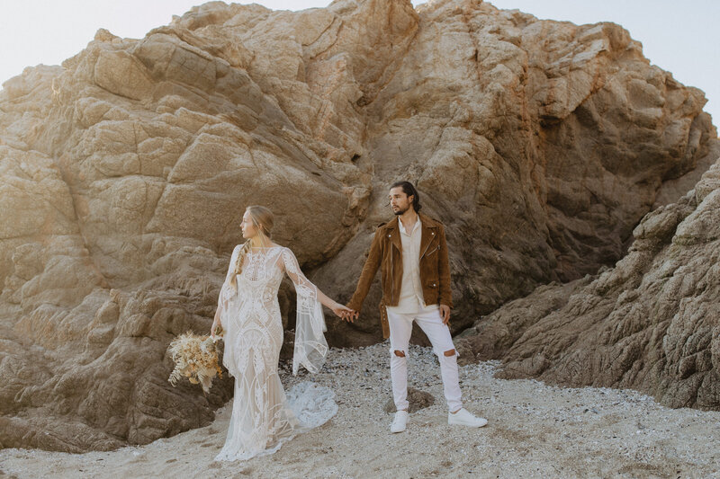 Desert-Boho-Elopement--Salt-Lake-City-Utah-Wedding-Photographer